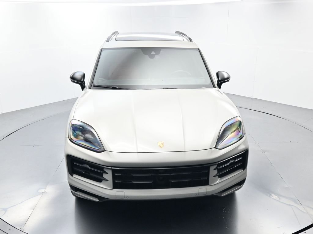 Certified 2025 Porsche Cayenne S image 46