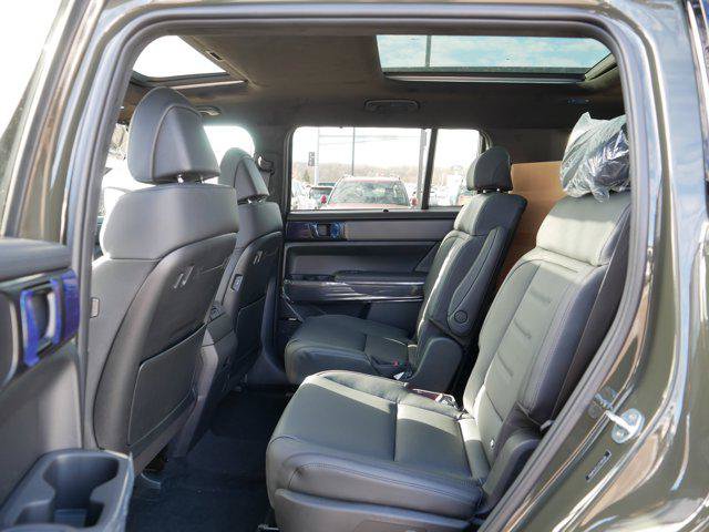 New 2026 Hyundai Santa Fe Calligraphy AWD/4WD image 6