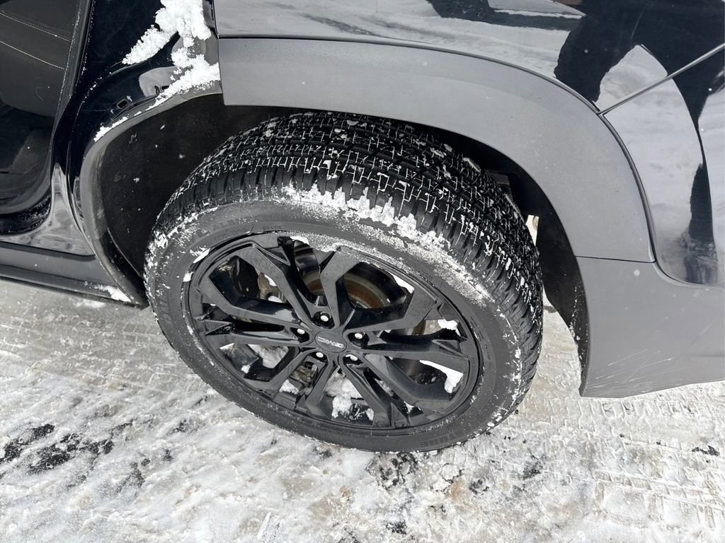Used 2020 GMC Terrain SLE w/ Driver Convenience Package AWD/4WD image 34