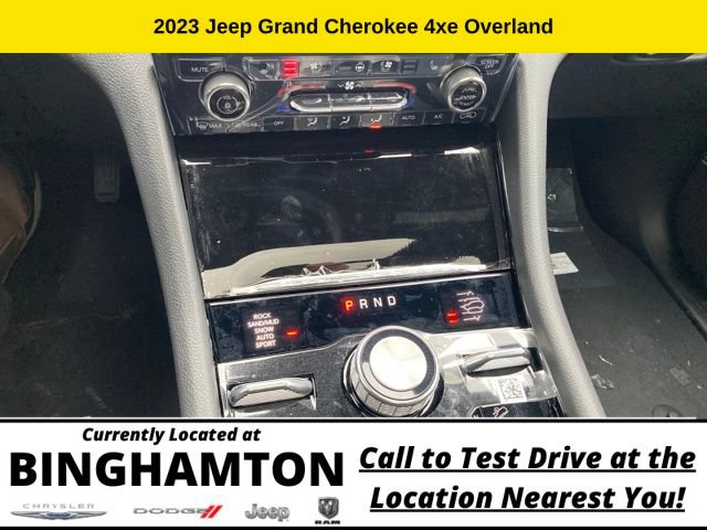New 2023 Jeep Grand Cherokee Overland w/ Luxury Tech Group IV AWD/4WD image 13