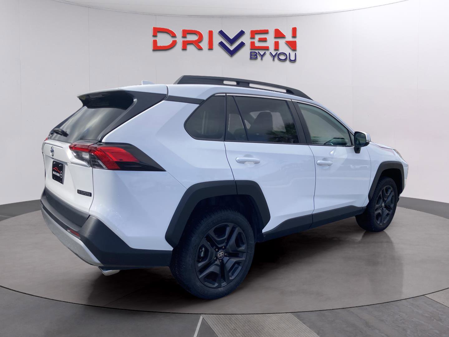 Used 2024 Toyota RAV4 Adventure image 6