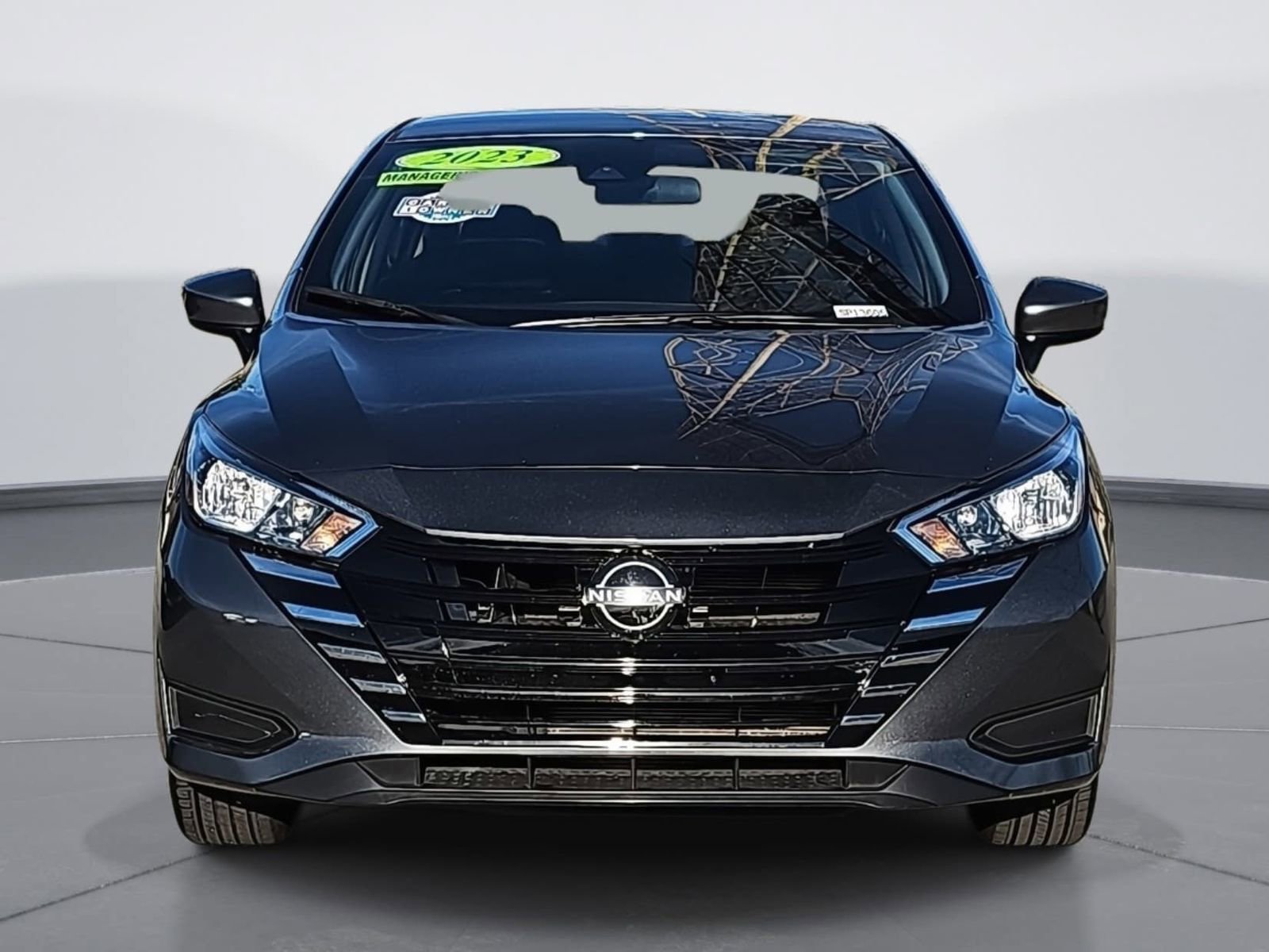 Used 2023 Nissan Versa SV image 8