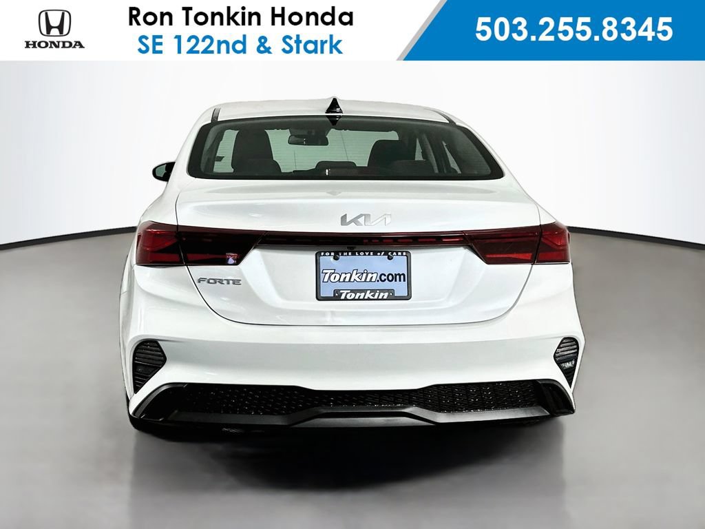 Used 2024 Kia Forte LXS FWD image 8