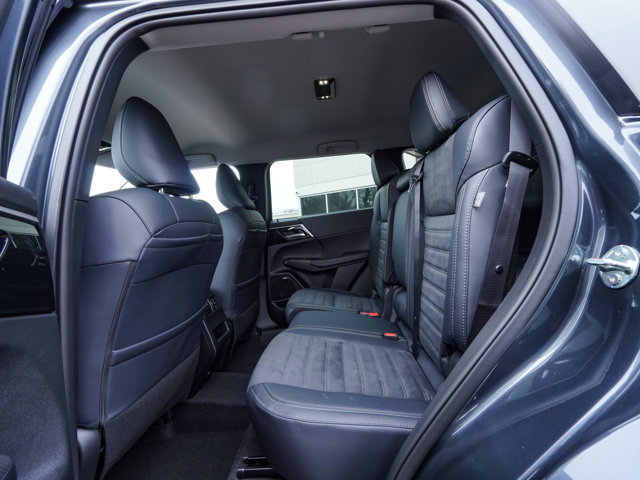 New 2026 Mitsubishi Outlander SE AWD/4WD image 35