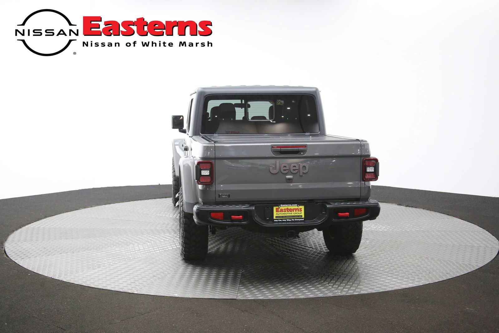 Used 2021 Jeep Gladiator Rubicon w/ LED Lighting Group AWD/4WD image 36