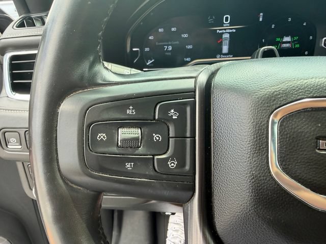 Used 2023 GMC Yukon XL Denali Ultimate AWD/4WD image 18