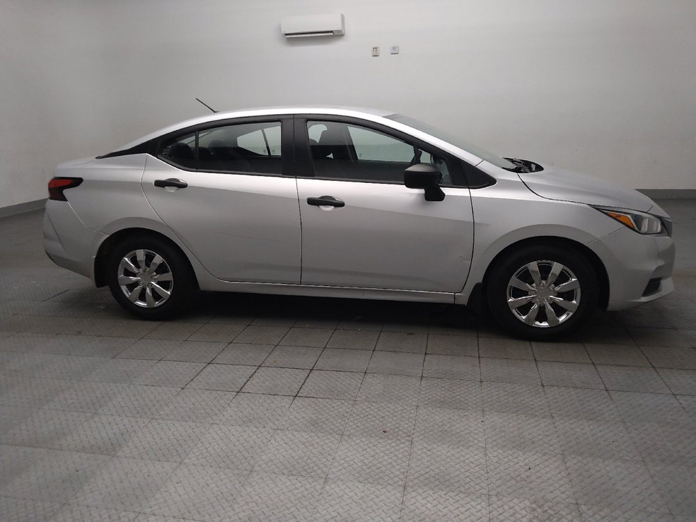 Used 2021 Nissan Versa S FWD image 11