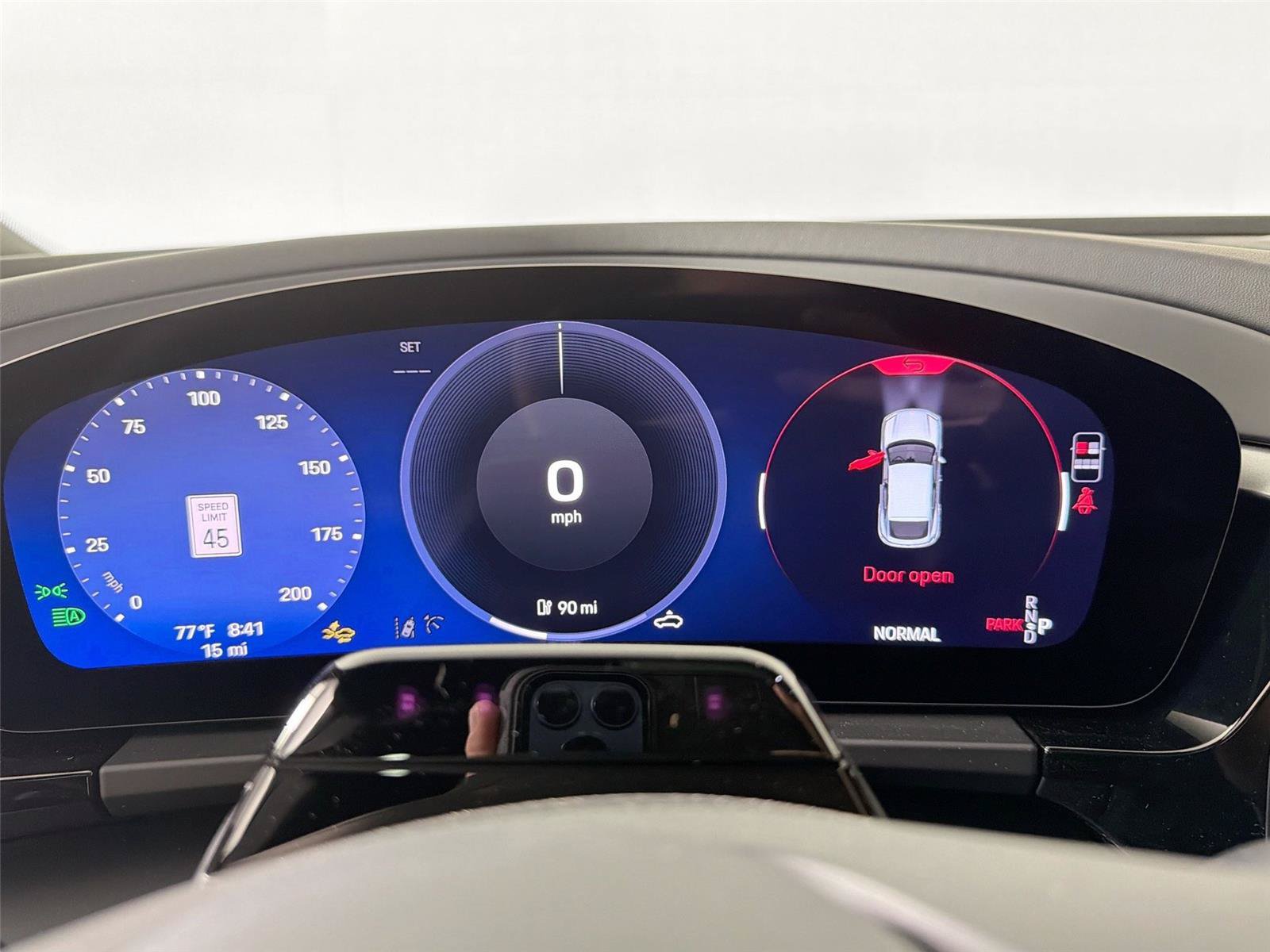 Certified 2026 Porsche Macan 4 Electric RWD image 19
