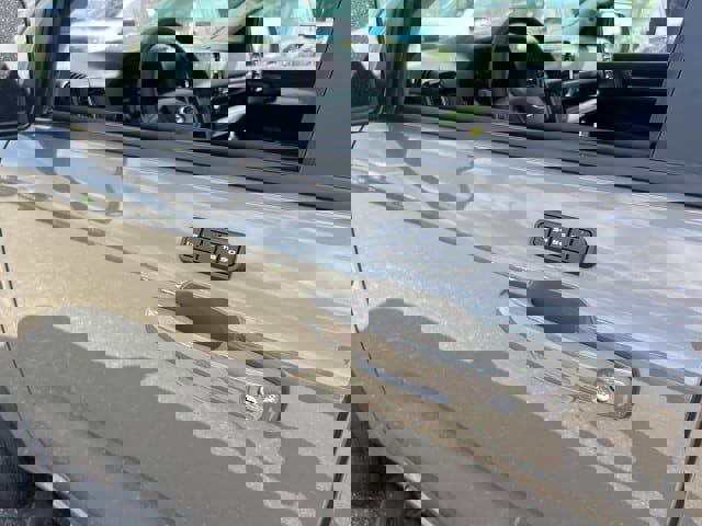 New 2025 Ford Ranger Lariat w/ FX4 Off-Road Package image 26