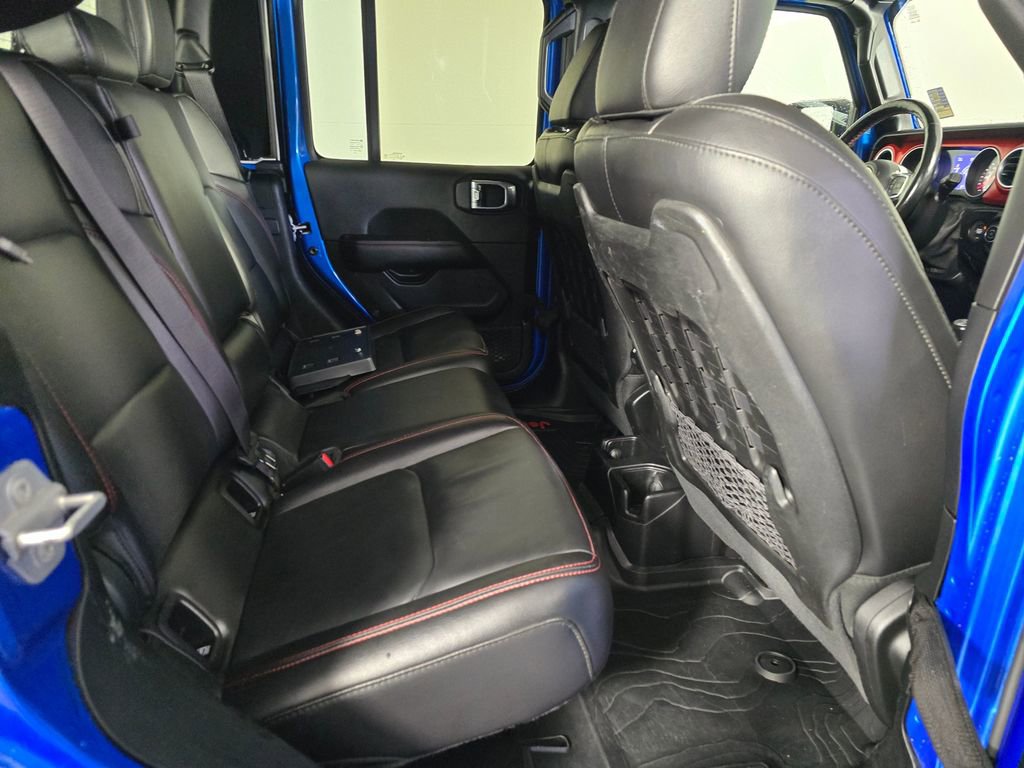 Used 2020 Jeep Gladiator Rubicon w/ Advanced Safety Group AWD/4WD image 15