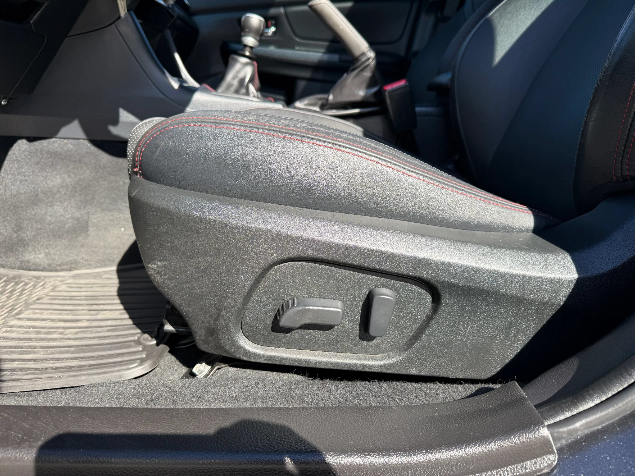 Used 2016 Subaru WRX Limited AWD/4WD image 19