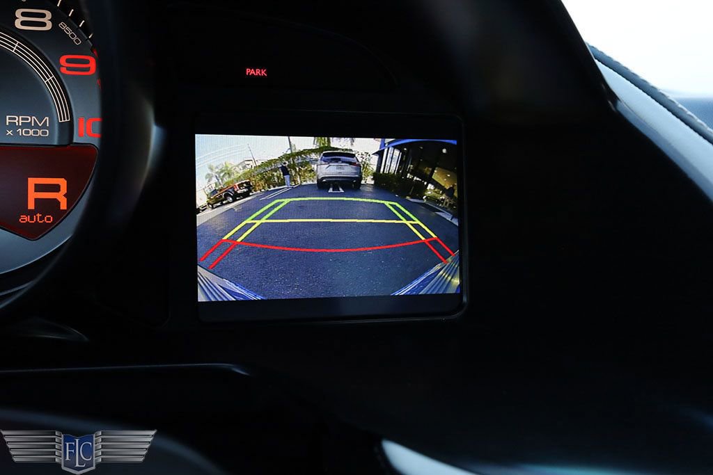 Used 2020 Ferrari 812 Superfast image 32