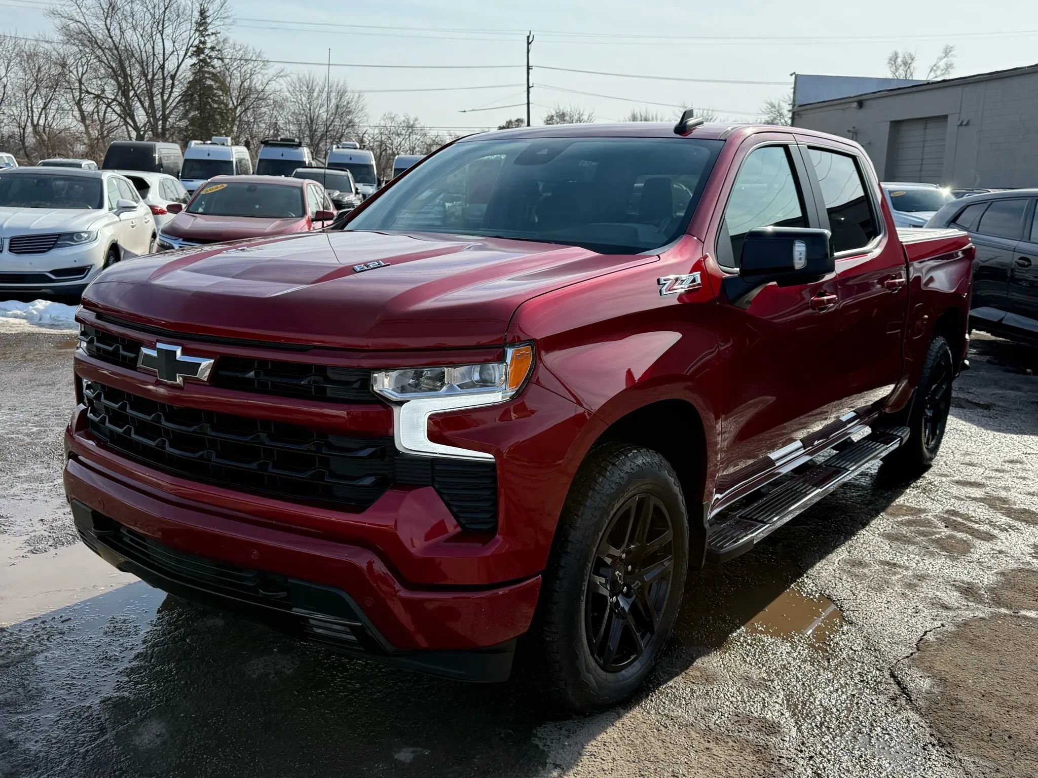 Used 2025 Chevrolet Silverado 1500 RST image 2