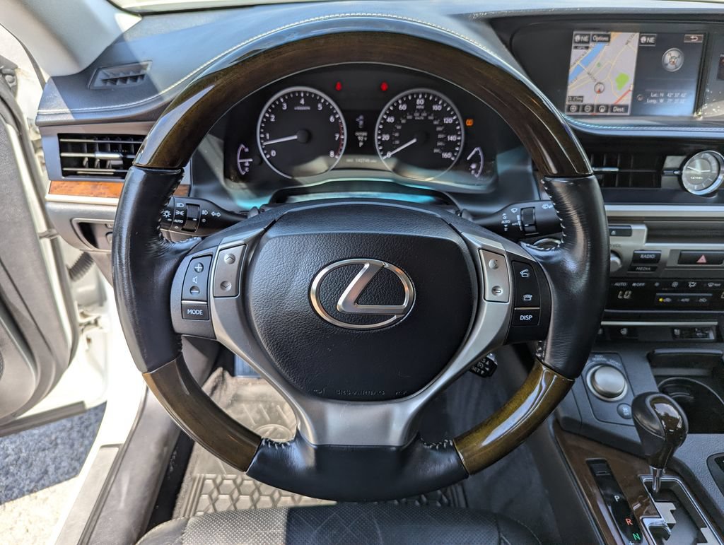 Used 2015 Lexus ES 350 FWD image 15