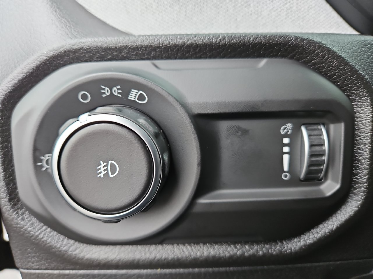 New 2026 Jeep Wrangler Unlimited Sport AWD/4WD image 29
