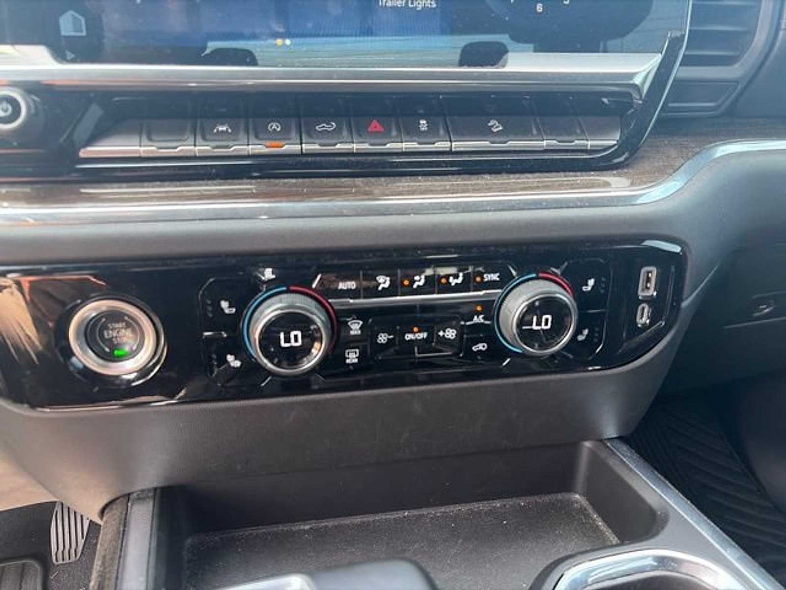 Certified 2023 Chevrolet Silverado 1500 RST w/ Z71 Off-Road Package AWD/4WD image 19