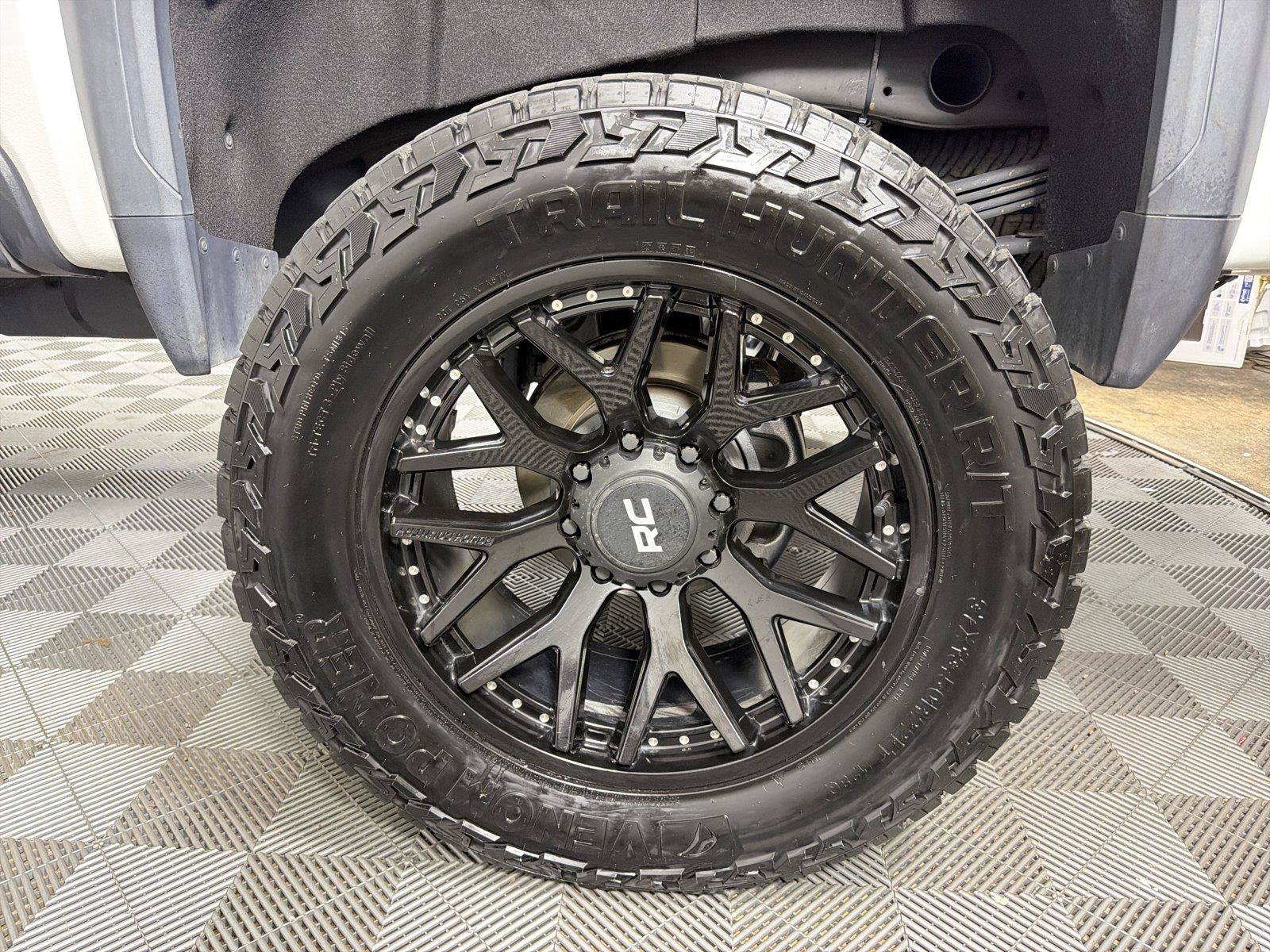 Certified 2022 GMC Sierra 2500 AT4 w/ AT4 Premium Plus Package AWD/4WD image 18