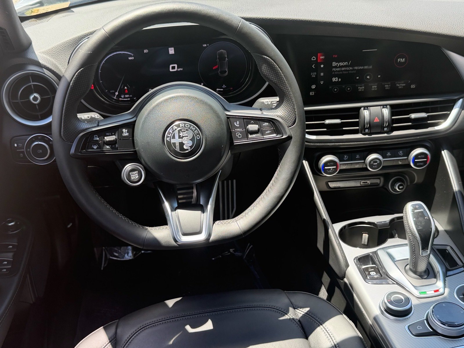 Used 2024 Alfa Romeo Giulia Ti w/ Active Assist Plus Package AWD/4WD image 13