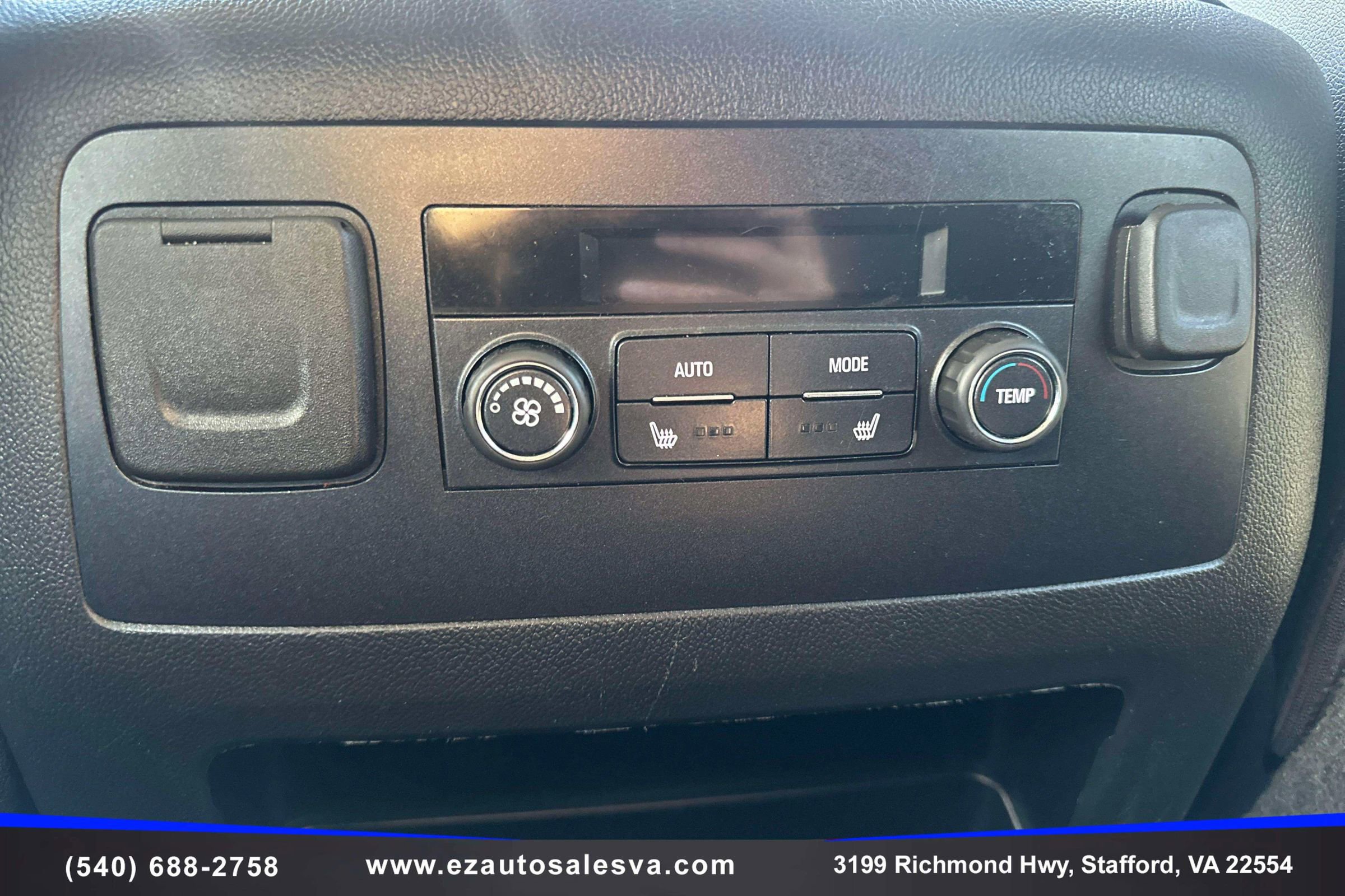 Used 2018 Chevrolet Tahoe LT w/ Luxury Package image 22