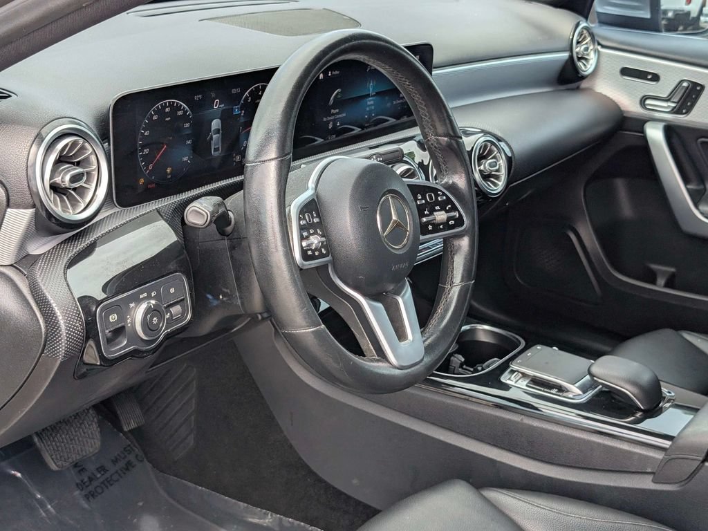 Used 2020 Mercedes-Benz A 220 w/ Premium Package image 17