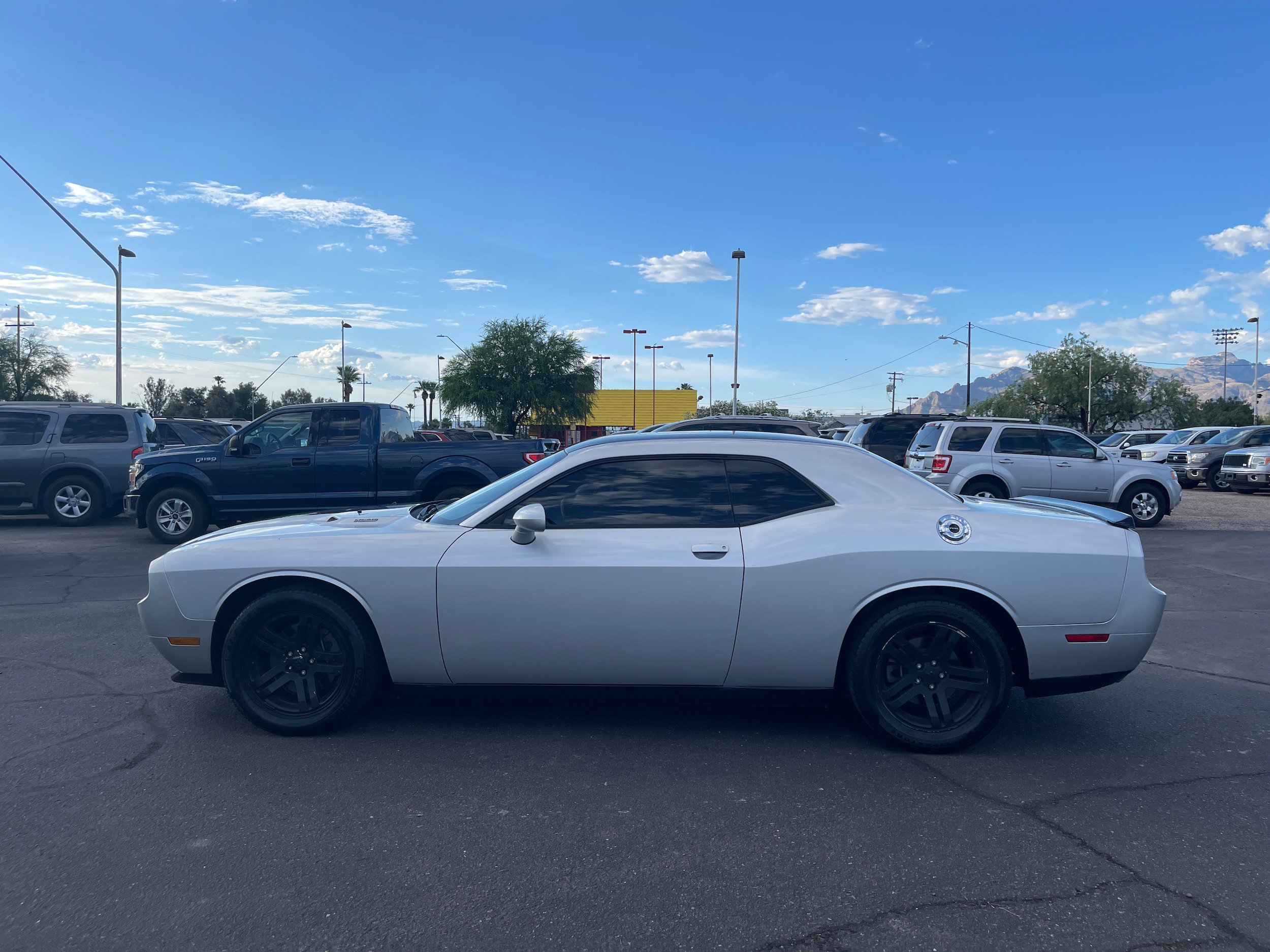 Used 2012 Dodge Challenger R/T Plus RWD image 2
