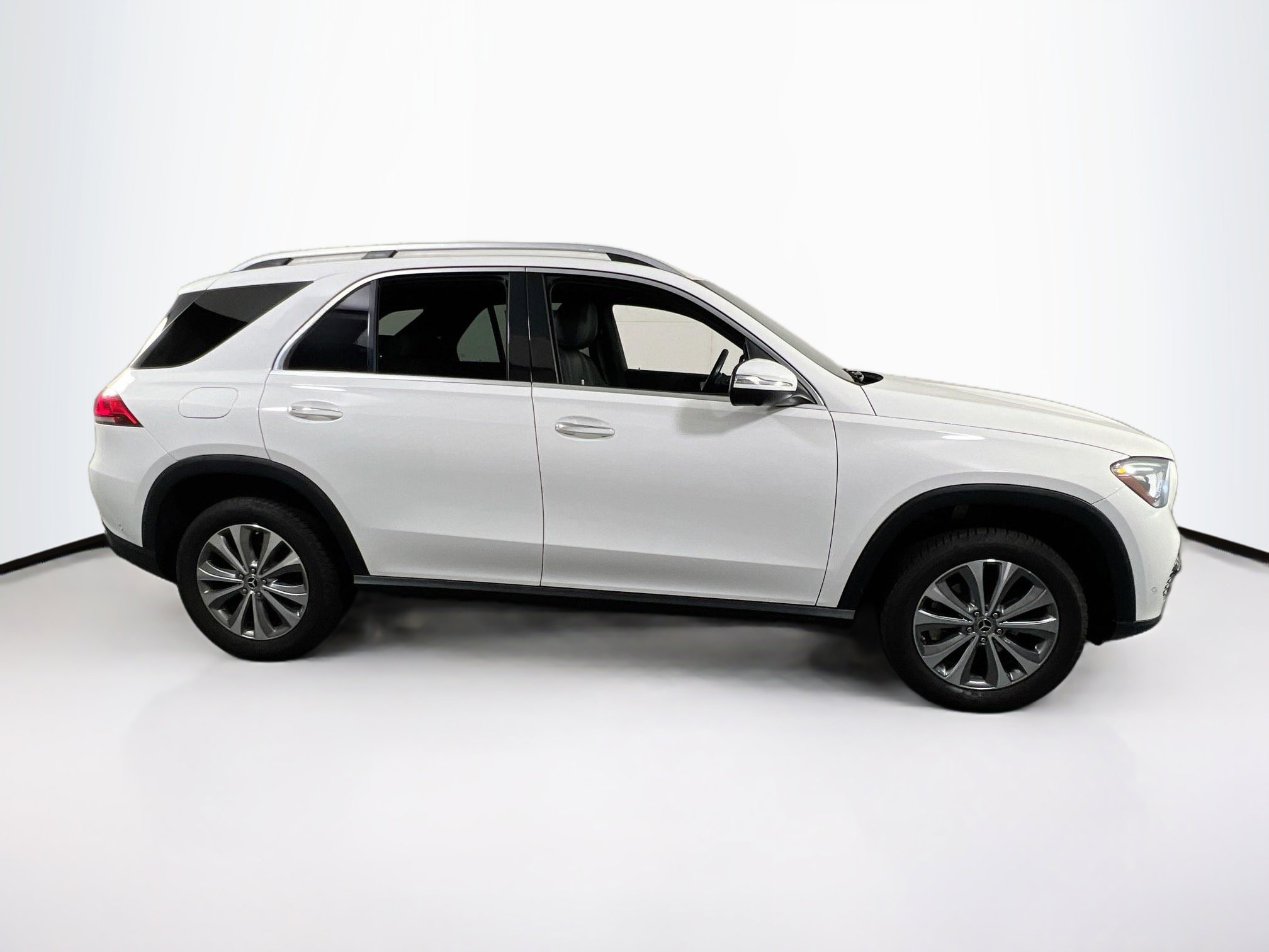 Used 2020 Mercedes-Benz GLE 350 4MATIC image 4