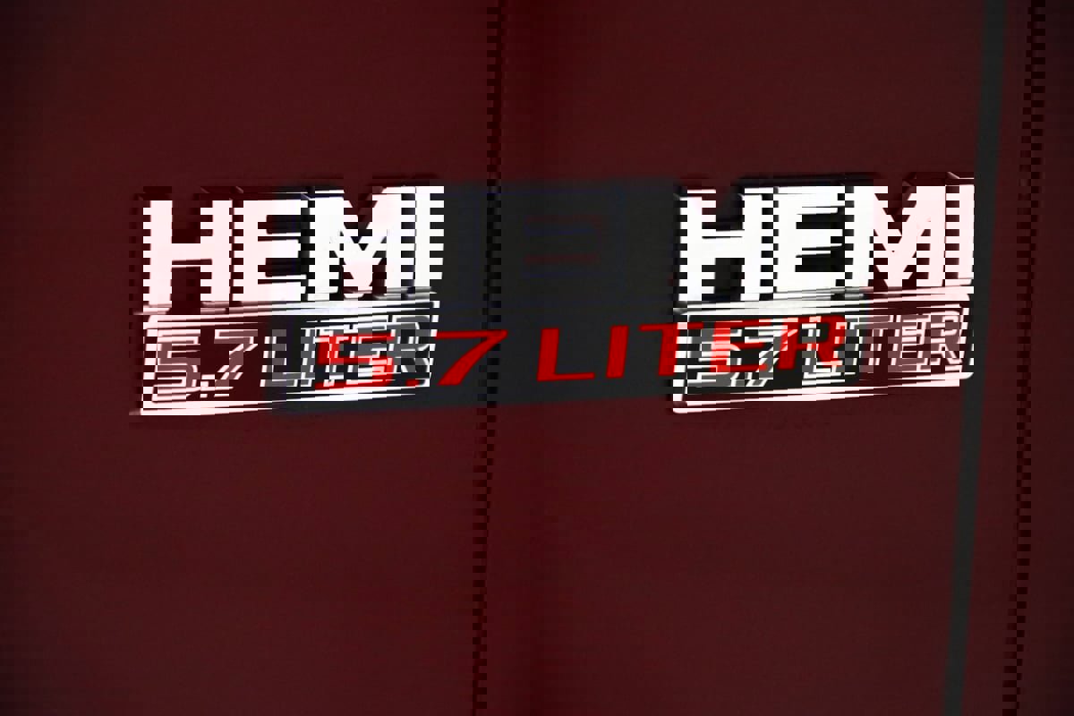 Used 2018 RAM 1500 Express image 13