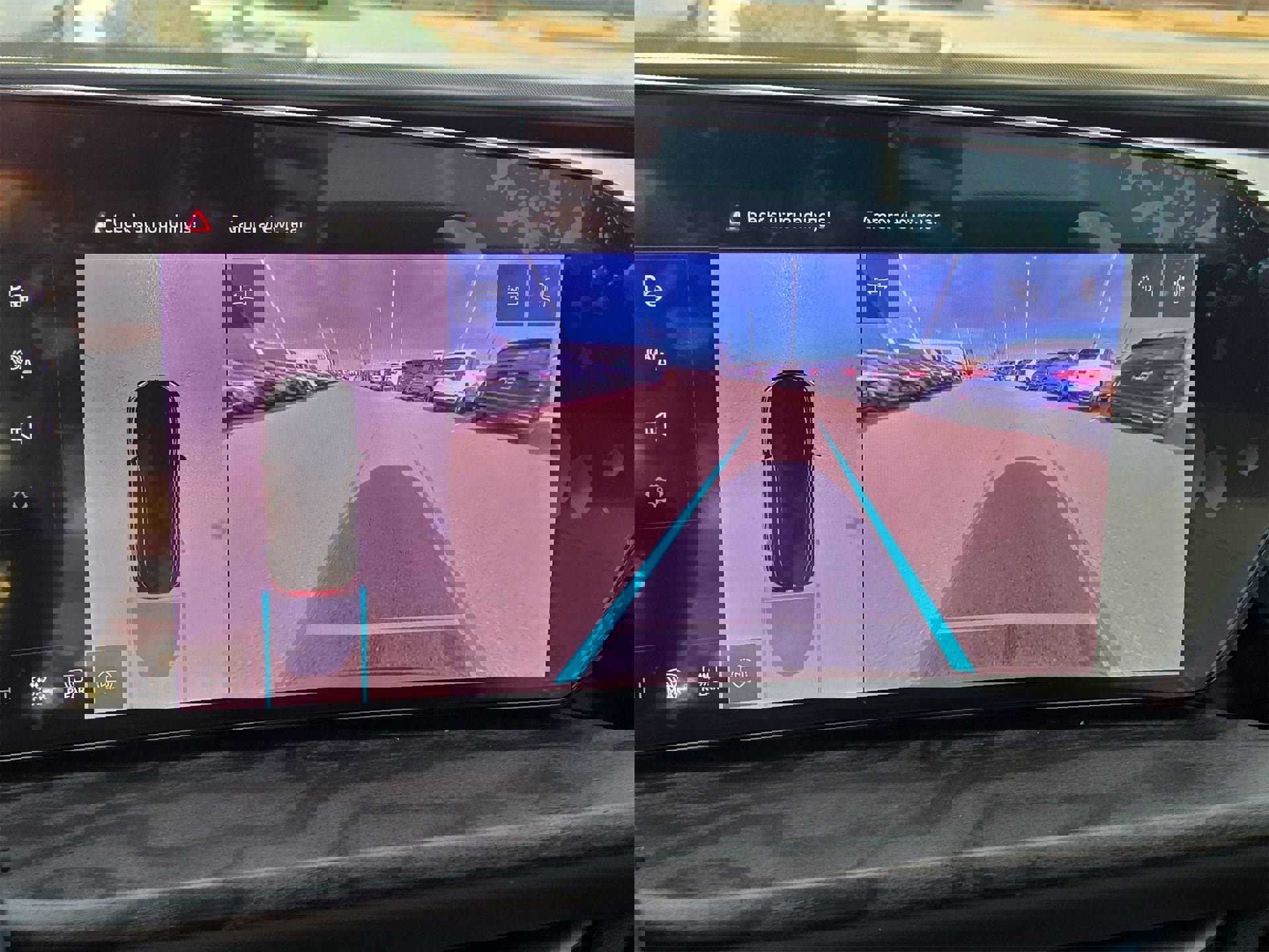 Used 2025 Audi Q5 Premium Plus w/ Premium Plus image 18