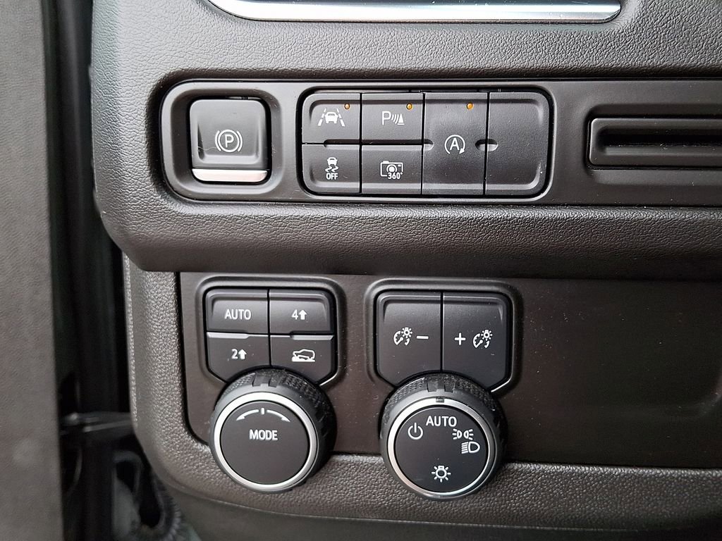 Certified 2023 Chevrolet Tahoe LT w/ LT Signature Plus Package image 25