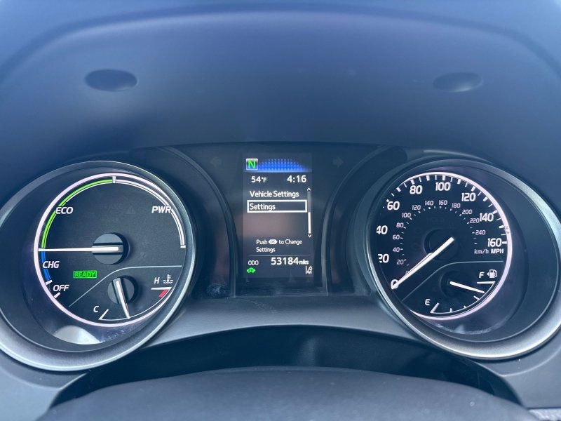 Used 2021 Toyota Camry SE FWD image 23
