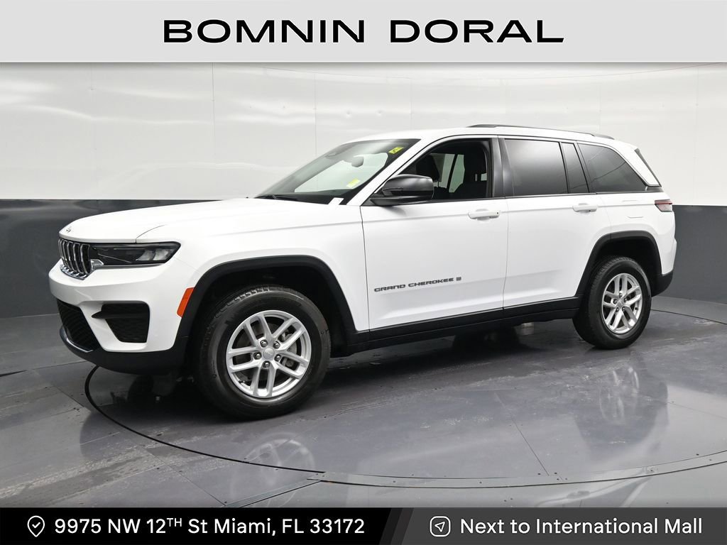 Used 2023 Jeep Grand Cherokee Laredo