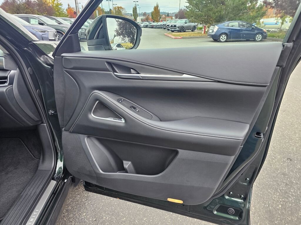 New 2026 INFINITI QX60 Luxe w/ Cargo Package image 10