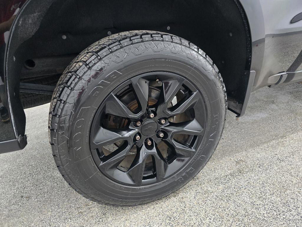 Used 2020 Chevrolet Silverado 1500 LT w/ Texas Edition RWD image 30