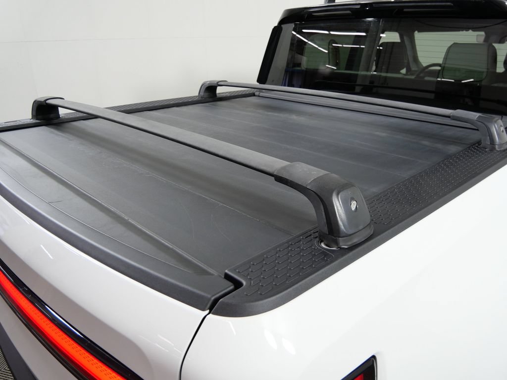 Used 2025 Rivian R1T Adventure Dual AWD/4WD image 6