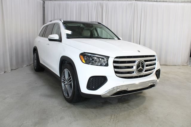 Used 2024 Mercedes-Benz GLS 450 4MATIC image 39