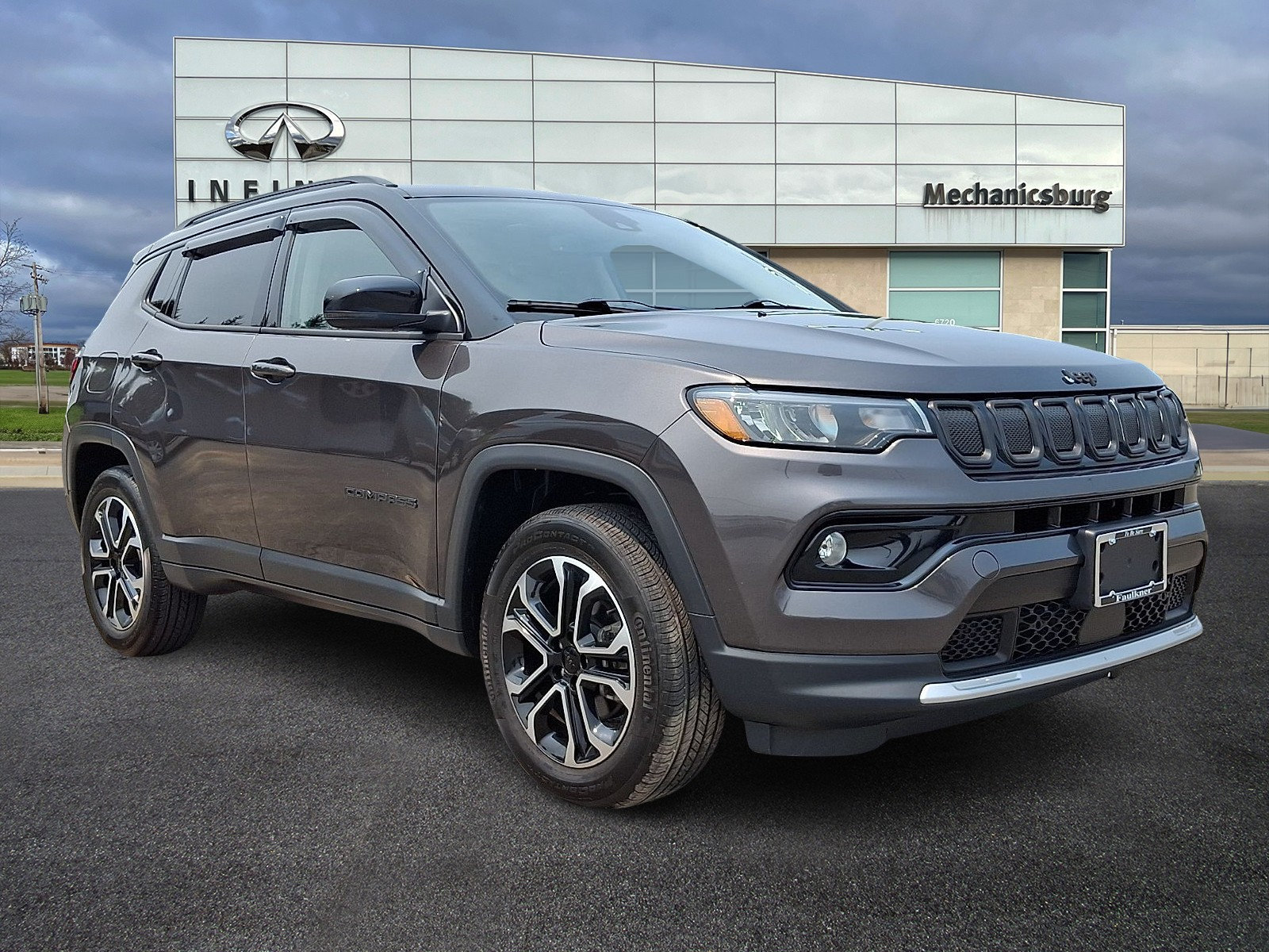 Used 2022 Jeep Compass Limited w/ Sun and Sound Group AWD/4WD image 1