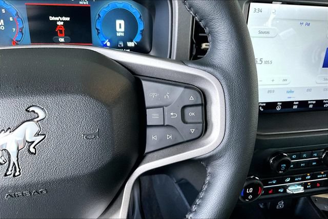 Used 2026 Ford Bronco Badlands AWD/4WD image 11