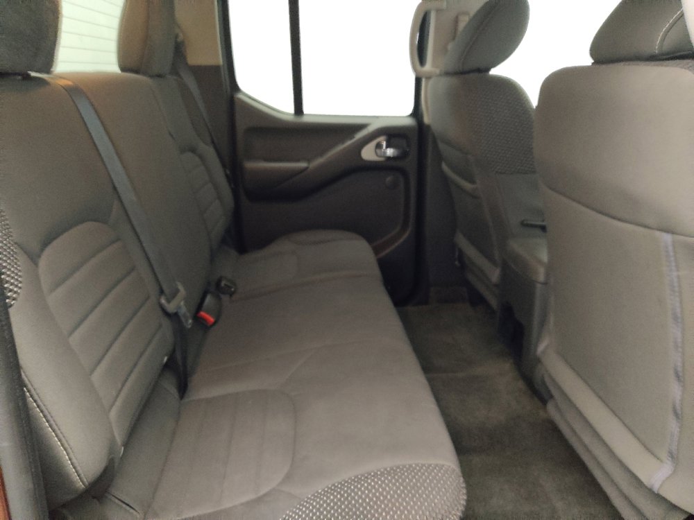Used 2018 Nissan Frontier PRO-4X AWD/4WD image 19