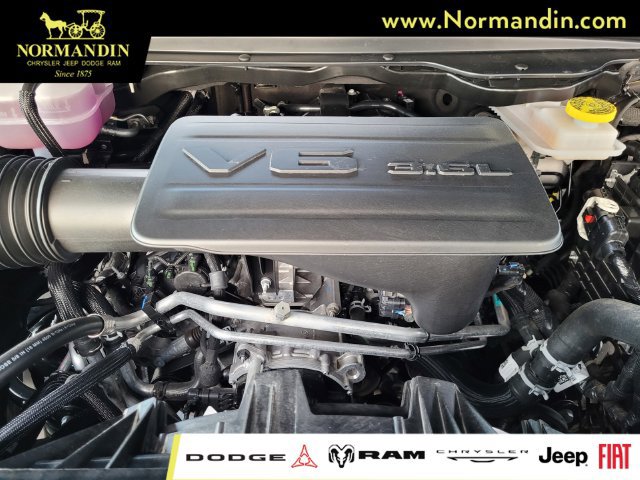 Used 2026 RAM 1500 Express RWD image 20