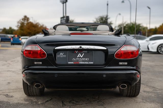 Used 2003 Jaguar XK8 Convertible image 12