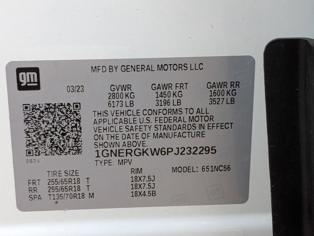 Used 2023 Chevrolet Traverse LT FWD image 28