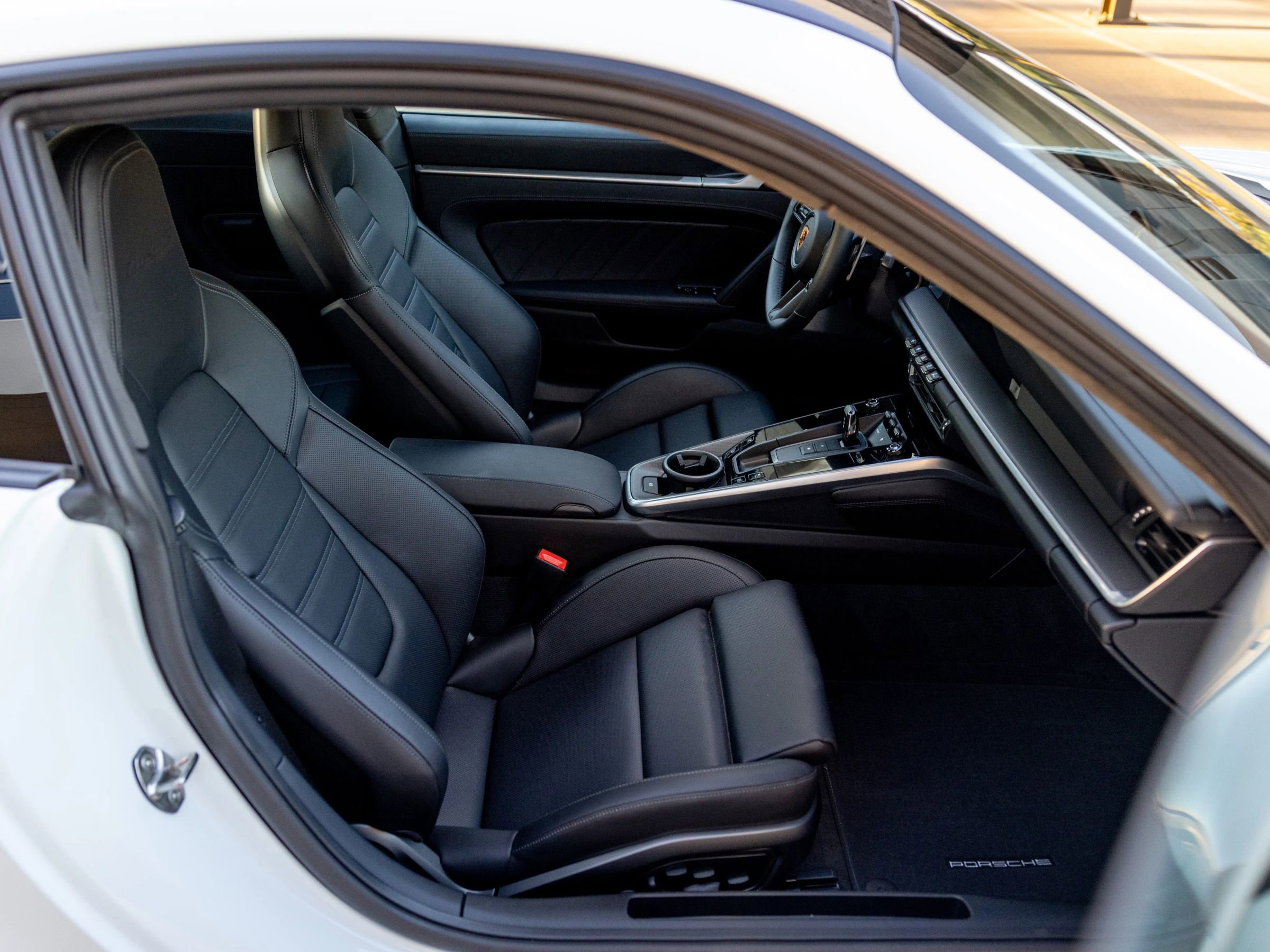 Used 2025 Porsche 911 Turbo S AWD/4WD image 14