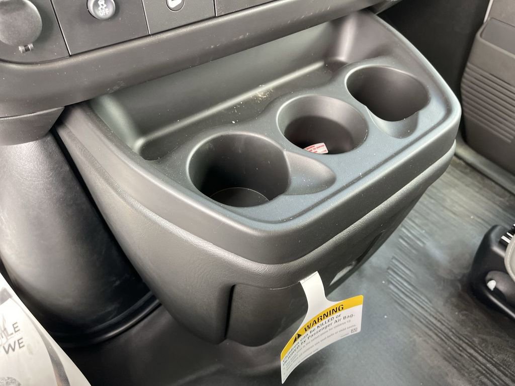 New 2025 Chevrolet Express 2500 w/ Driver Convenience Package image 15