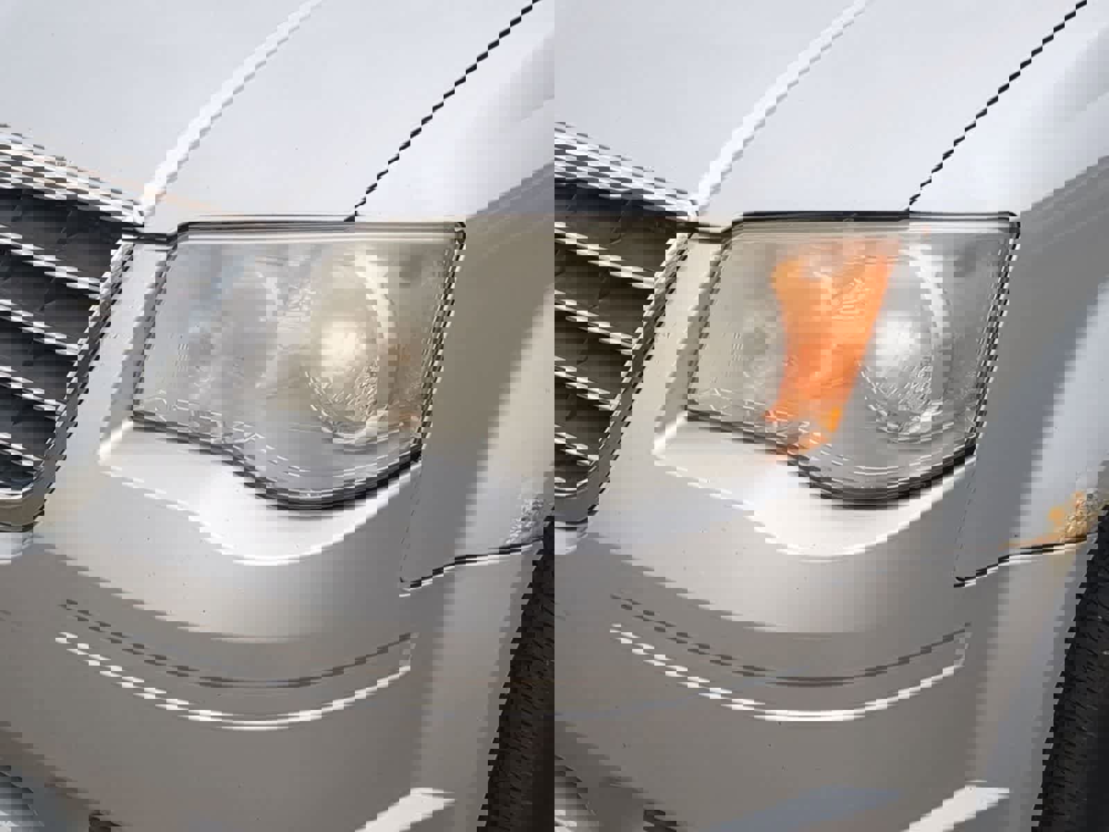 Used 2008 Chrysler Town & Country Touring image 11