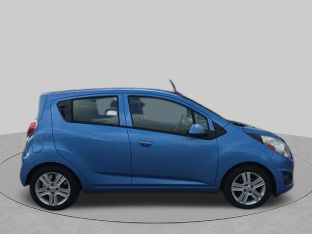 Used 2014 Chevrolet Spark LT FWD image 4