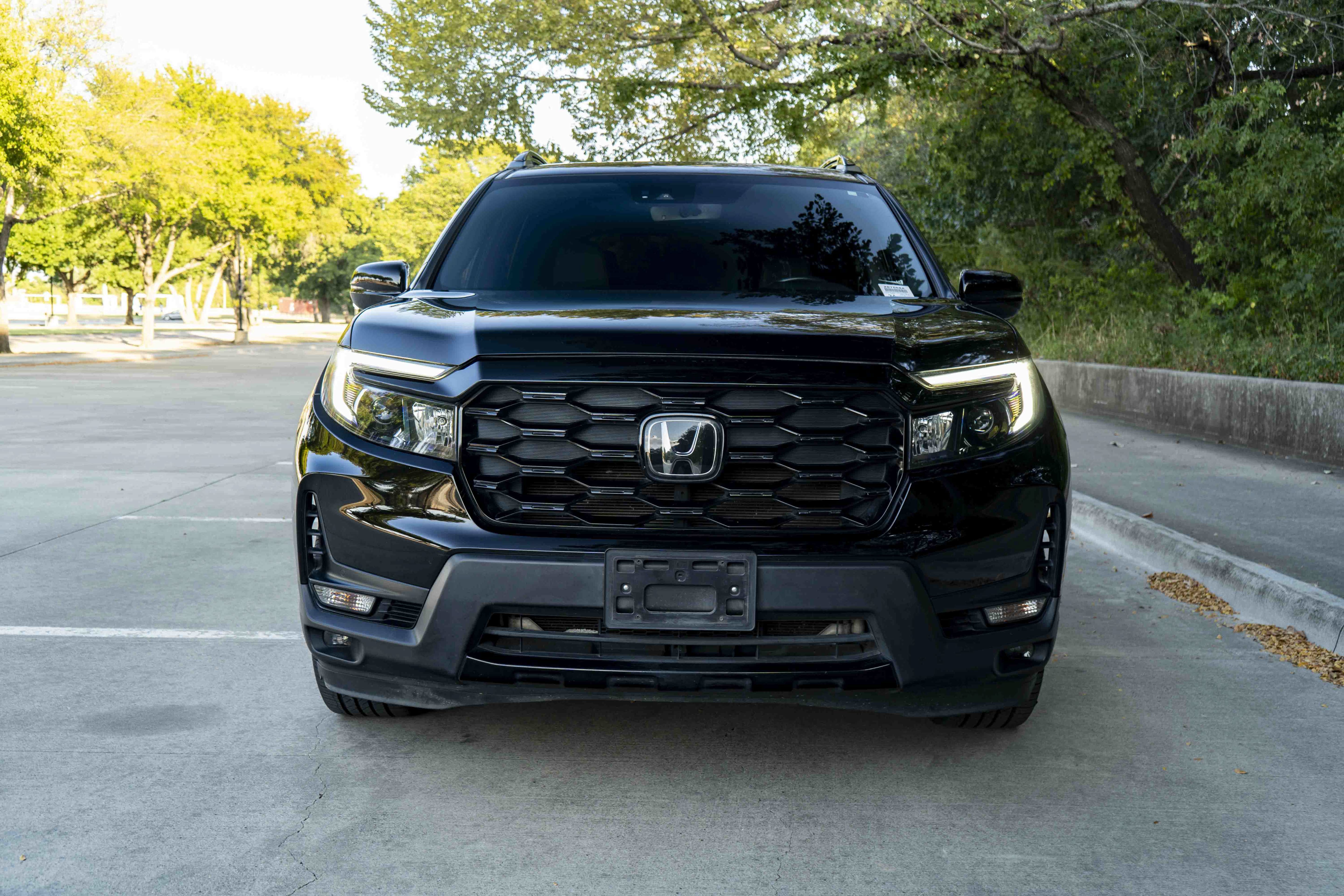 Used 2023 Honda Passport Elite image 3