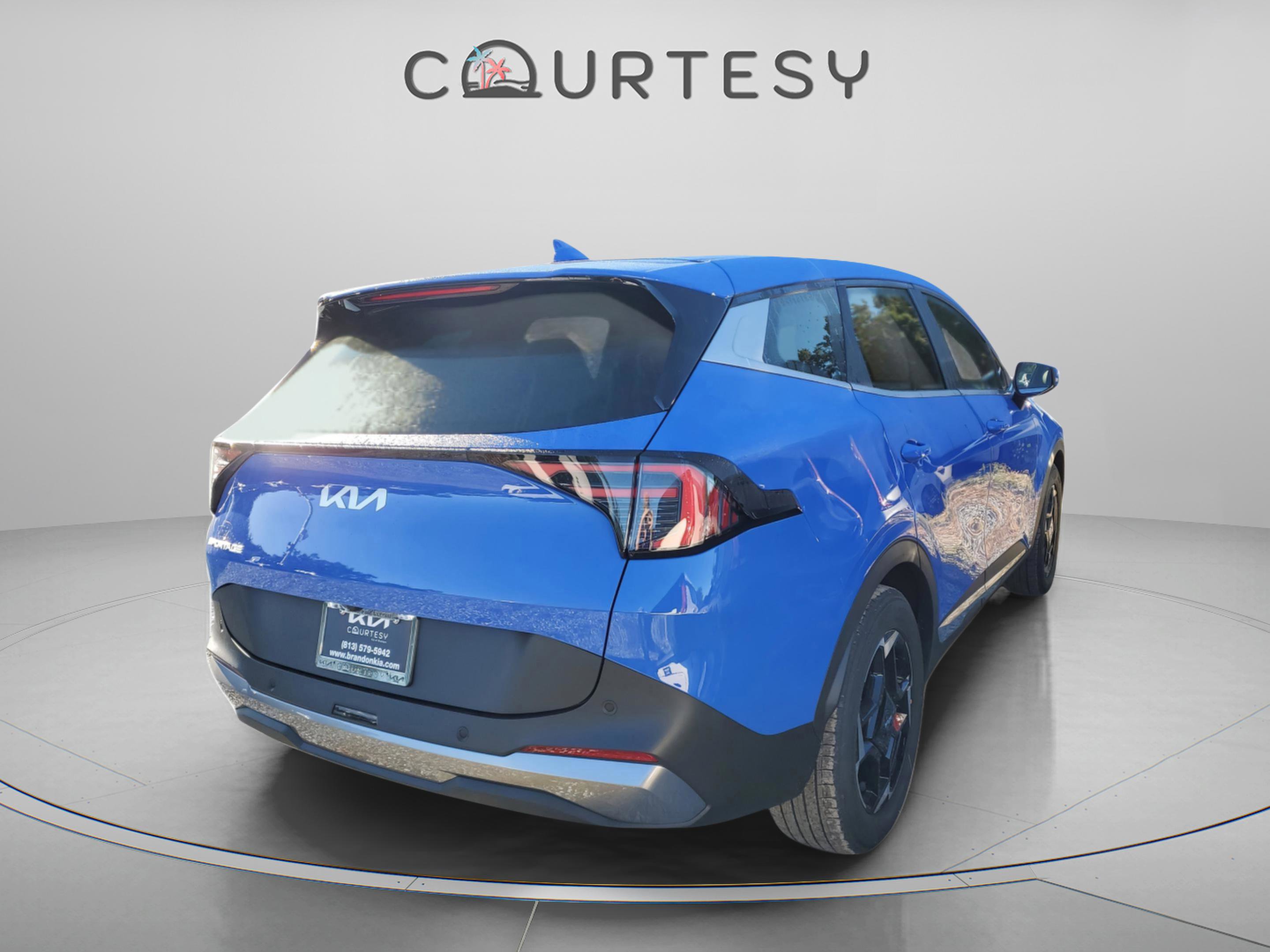 New 2026 Kia Sportage EX image 4