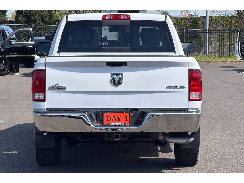 Used 2017 RAM 1500 Classic SLT image 6