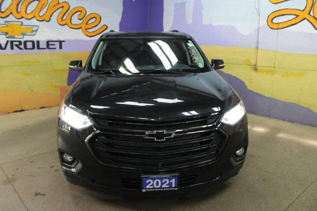 Used 2021 Chevrolet Traverse Premier w/ Redline Edition AWD/4WD image 3