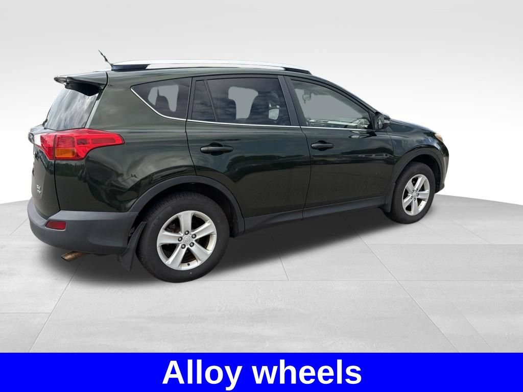 Used 2013 Toyota RAV4 XLE AWD/4WD image 11